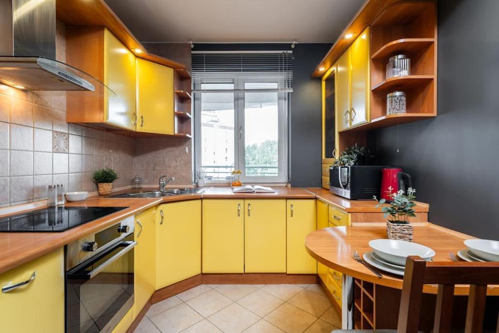 Apartment Superapart Malborska 3 *