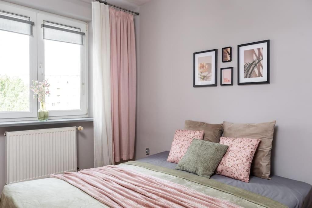Apartment Superapart Malborska 3 *